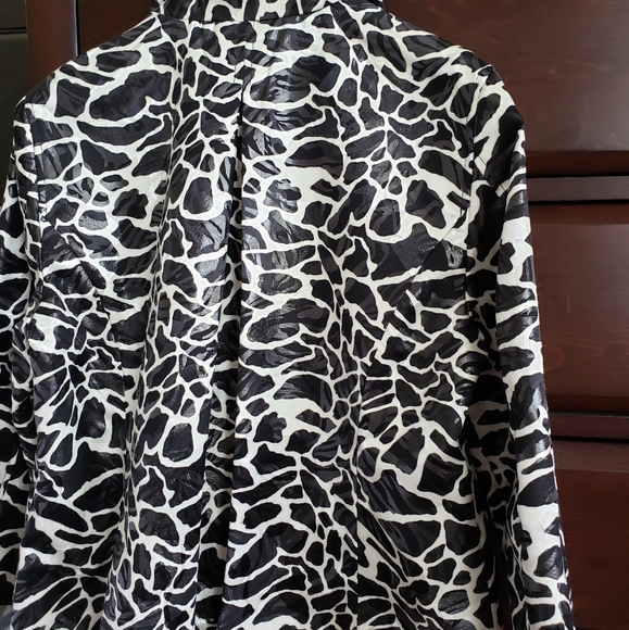 Chico's Coat - Picture 5 of 12